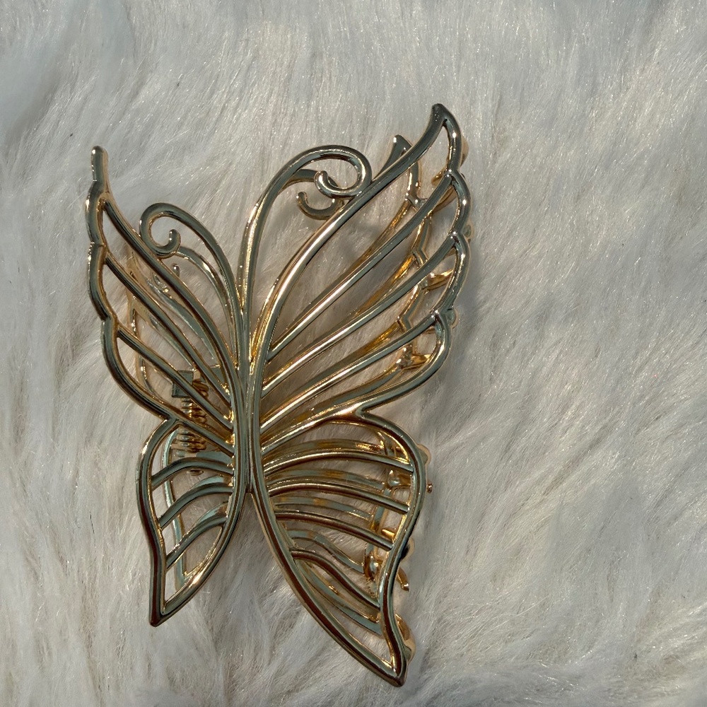 Sunday State Butterfly Claw Clips